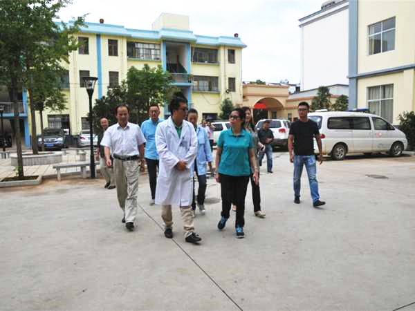 ��������ί��������������ҽҩ��ҵ��չ